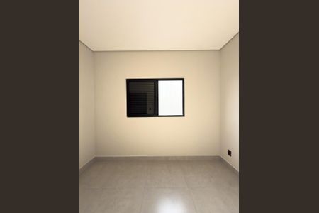 Casa para alugar com 230m², 4 quartos e 2 vagas Casa para alugar com 230m², 4 quartos e 2 vagasQuarto