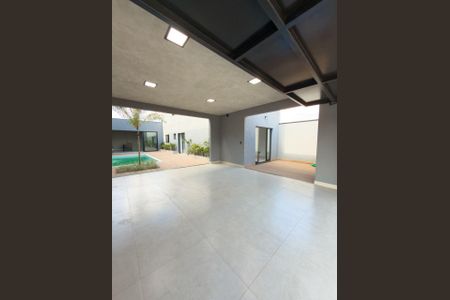 Casa para alugar com 230m², 4 quartos e 2 vagas Casa para alugar com 230m², 4 quartos e 2 vagasÁrea de Lazer