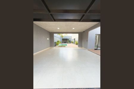 Casa para alugar com 230m², 4 quartos e 2 vagas Casa para alugar com 230m², 4 quartos e 2 vagasÁrea de Lazer