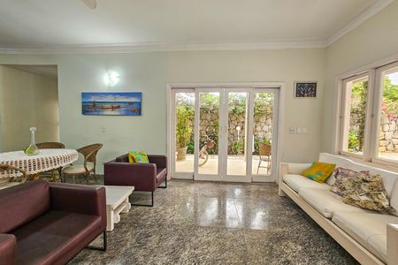 Casa para alugar com 410m², 5 quartos e 5 vagas