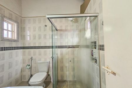 Casa para alugar com 410m², 5 quartos e 5 vagas