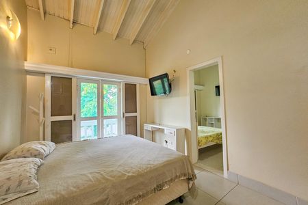 Casa para alugar com 410m², 5 quartos e 5 vagas