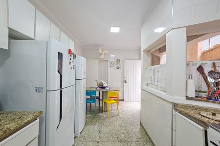 Casa para alugar com 410m², 5 quartos e 5 vagas