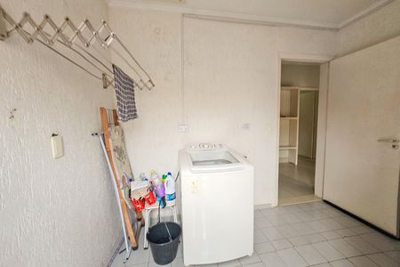 Casa para alugar com 410m², 5 quartos e 5 vagas
