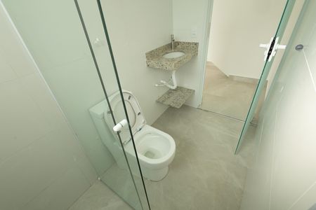 Banheiro de kitnet/studio para alugar com 1 quarto, 18m² em Jardim Satélite, São José dos Campos