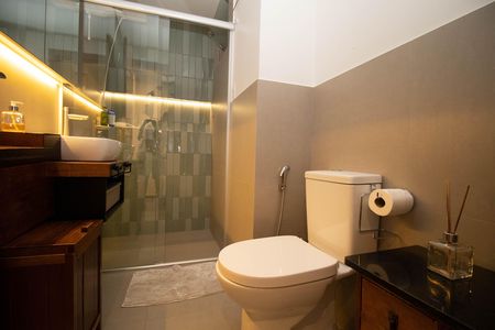 Apartamento para alugar com 87m², 2 quartos e 1 vaga Apartamento para alugar com 87m², 2 quartos e 1 vagaBanheiro Social