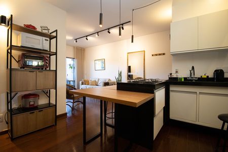 Apartamento para alugar com 87m², 2 quartos e 1 vaga Apartamento para alugar com 87m², 2 quartos e 1 vagaCozinha e Área de Serviço