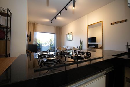 Cozinha e Área de Serviço de apartamento para alugar com 2 quartos, 87m² em Sqn 111, Brasília