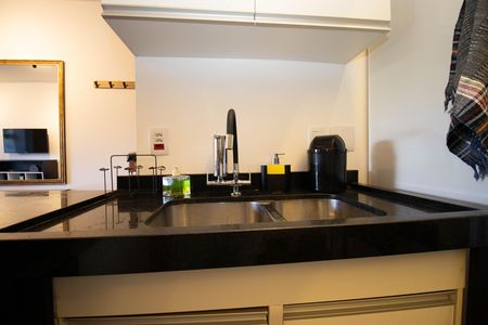 Apartamento para alugar com 87m², 2 quartos e 1 vaga Apartamento para alugar com 87m², 2 quartos e 1 vagaCozinha e Área de Serviço