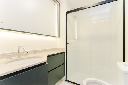 Banheiro de apartamento para alugar com 1 quarto, 40m² em Vila Camargos, Guarulhos