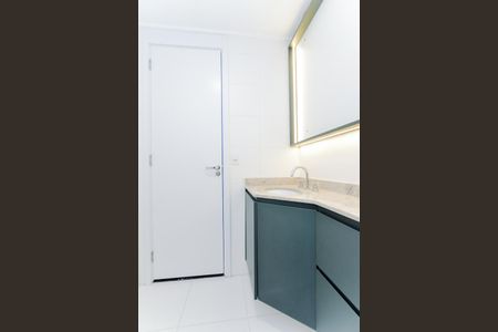 Banheiro de apartamento para alugar com 1 quarto, 40m² em Vila Camargos, Guarulhos