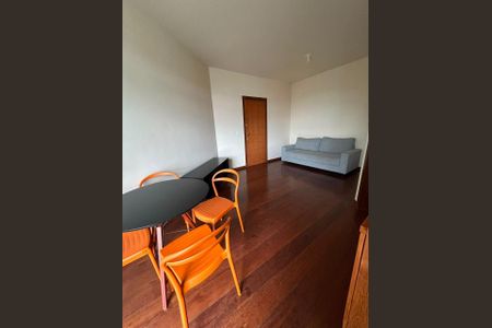 Studio à venda com 40m², 1 quarto e 1 vaga Studio à venda com 40m², 1 quarto e 1 vagaSala