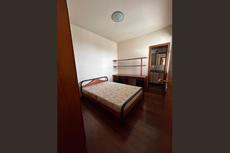 Studio à venda com 40m², 1 quarto e 1 vaga Studio à venda com 40m², 1 quarto e 1 vagaQuarto