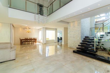 Casa à venda com 6 quartos, 920m² em Vila Represa, São Paulo
