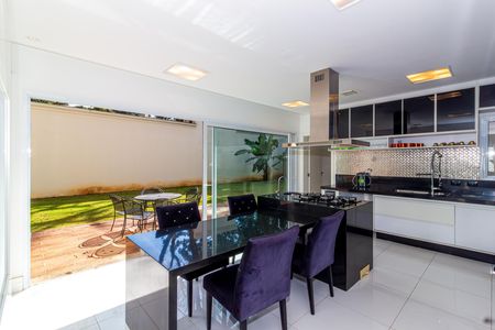 Cozinha de casa à venda com 6 quartos, 920m² em Vila Represa, São Paulo