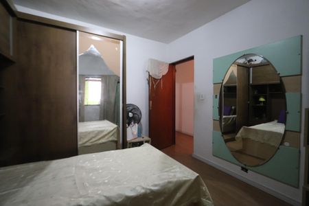 Casa à venda com 151m², 3 quartos e 2 vagasQuarto 2