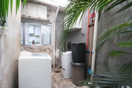 Casa à venda com 151m², 3 quartos e 2 vagasLavanderia