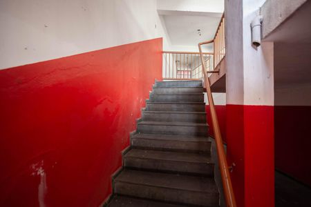 Entrada de casa para alugar com 2 quartos, 83m² em Jardim Laguna 3, Contagem
