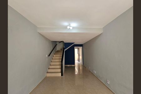 Sala de casa à venda com 2 quartos, 93m² em Vila Isa, São Paulo