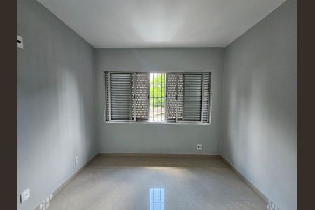 Quarto de casa à venda com 2 quartos, 93m² em Vila Isa, São Paulo