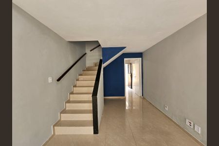 Sala de casa à venda com 2 quartos, 93m² em Vila Isa, São Paulo