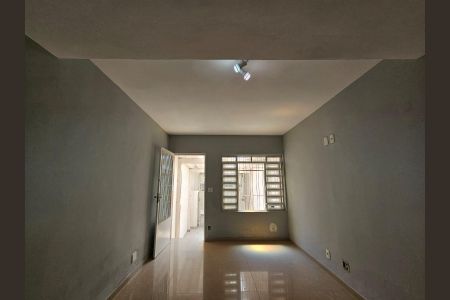 Sala de casa à venda com 2 quartos, 93m² em Vila Isa, São Paulo