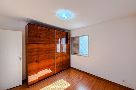 Apartamento para alugar com 72m², 3 quartos e 1 vaga Apartamento para alugar com 72m², 3 quartos e 1 vagaQuarto 2
