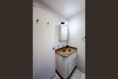 Apartamento para alugar com 72m², 3 quartos e 1 vaga Apartamento para alugar com 72m², 3 quartos e 1 vagaBanheiro