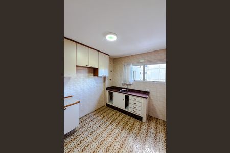 Cozinha de apartamento para alugar com 3 quartos, 72m² em Vila Monumento, São Paulo