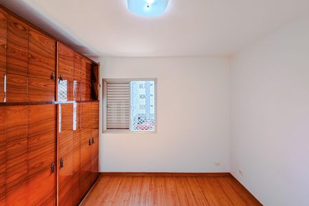 Apartamento para alugar com 72m², 3 quartos e 1 vaga Apartamento para alugar com 72m², 3 quartos e 1 vagaQuarto 2