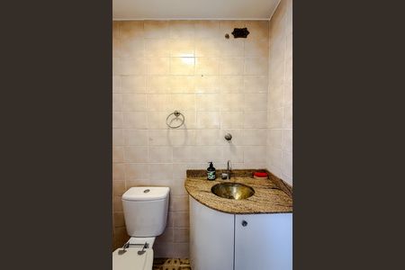 Apartamento para alugar com 72m², 3 quartos e 1 vaga Apartamento para alugar com 72m², 3 quartos e 1 vagaBanheiro de serviço