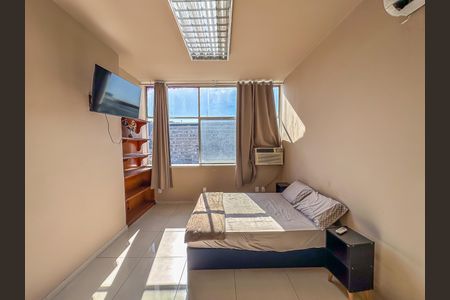 Kitnet/Studio para alugar com 1 quarto, 34m² em Cidade Nova, Rio de Janeiro