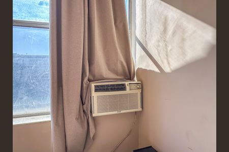 Kitnet/Studio para alugar com 1 quarto, 34m² em Cidade Nova, Rio de Janeiro