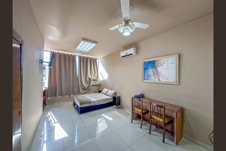Kitnet/Studio para alugar com 1 quarto, 34m² em Cidade Nova, Rio de Janeiro