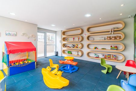 Apartamento à venda com 76m², 3 quartos e 2 vagas Apartamento à venda com 76m², 3 quartos e 2 vagasÁrea Comum