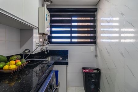 Apartamento à venda com 76m², 3 quartos e 2 vagas Apartamento à venda com 76m², 3 quartos e 2 vagasÁrea de Serviço