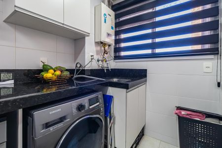 Área de Serviço de apartamento para alugar com 2 quartos, 76m² em Bethaville I, Barueri
