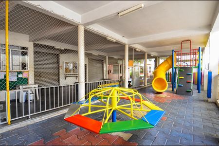 Apartamento à venda com 63m², 2 quartos e 1 vagaÁrea comum - Playground