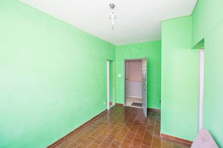 Casa à venda com 46m², 2 quartos e sem vaga Casa à venda com 46m², 2 quartos e sem vagaSala