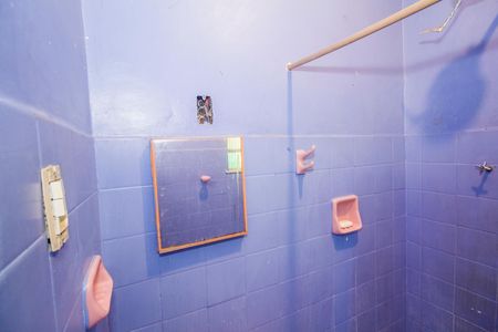 Banheiro de casa à venda com 2 quartos, 46m² em Realengo, Rio de Janeiro