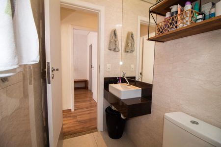 Banheiro Social de apartamento à venda com 3 quartos, 98m² em Jardim América, Belo Horizonte