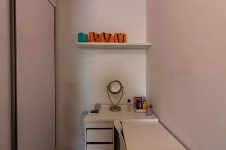 Quarto de casa à venda com 3 quartos, 250m² em Baronesa, Osasco
