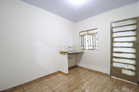 Casa para alugar com 45m², 2 quartos e 1 vagaCozinha