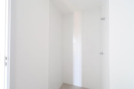 Banheiro de kitnet/studio à venda com 1 quarto, 24m² em Vila Leopoldina, São Paulo