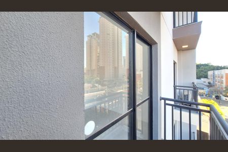 Varanda de kitnet/studio à venda com 1 quarto, 24m² em Vila Leopoldina, São Paulo