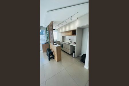 Apartamento à venda com 58m², 2 quartos e 2 vagas Apartamento à venda com 58m², 2 quartos e 2 vagasCozinha