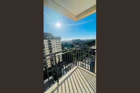 Apartamento à venda com 58m², 2 quartos e 2 vagas Apartamento à venda com 58m², 2 quartos e 2 vagasVaranda