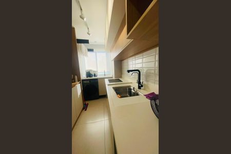Apartamento à venda com 58m², 2 quartos e 2 vagas Apartamento à venda com 58m², 2 quartos e 2 vagasCozinha