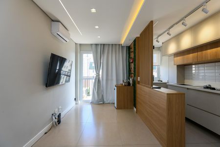Sala de apartamento à venda com 2 quartos, 58m² em Fazenda Morumbi, São Paulo