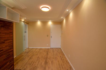 Apartamento para alugar com 40m², 2 quartos e 1 vagaSALA